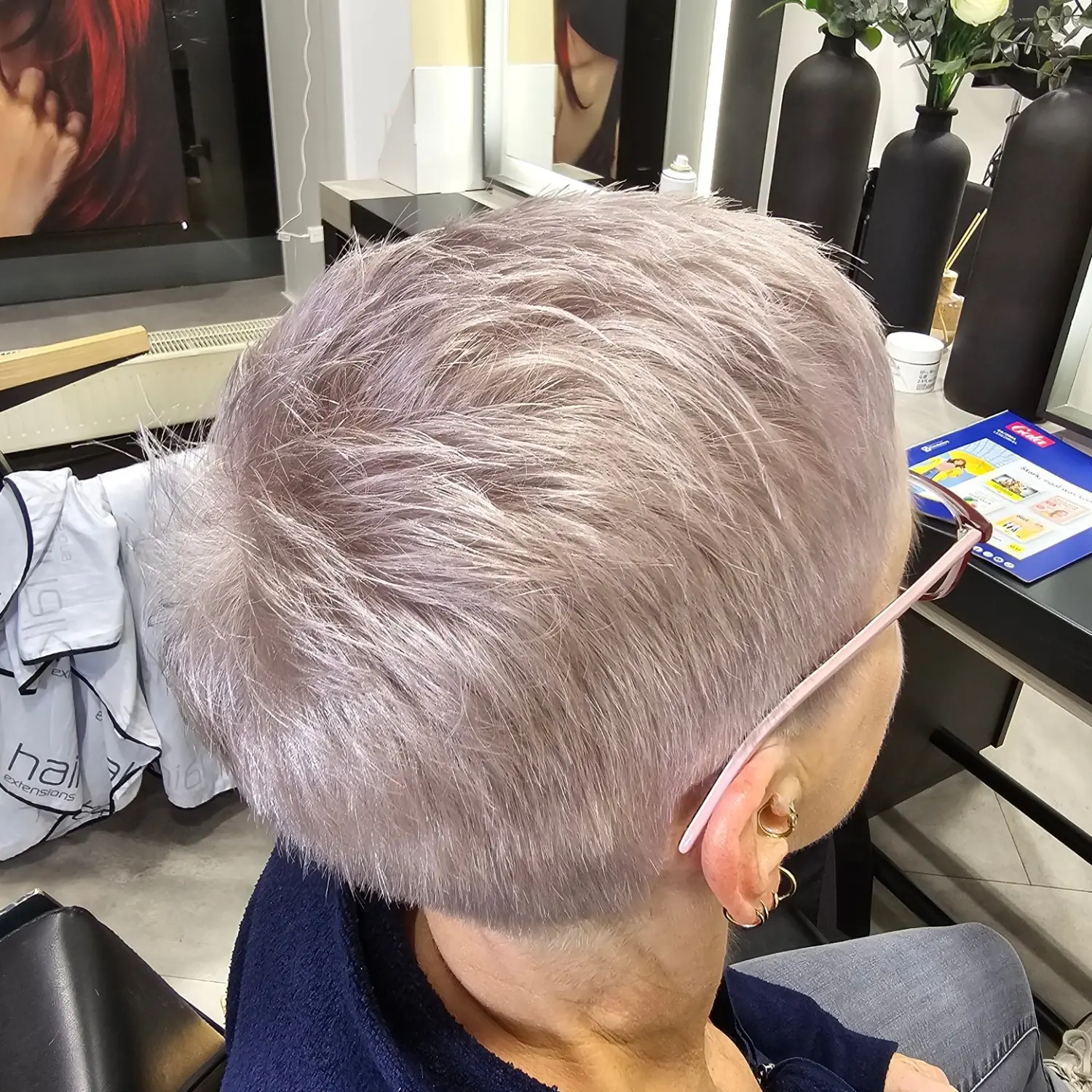 Haarschnitte von Evas Lockenbude
