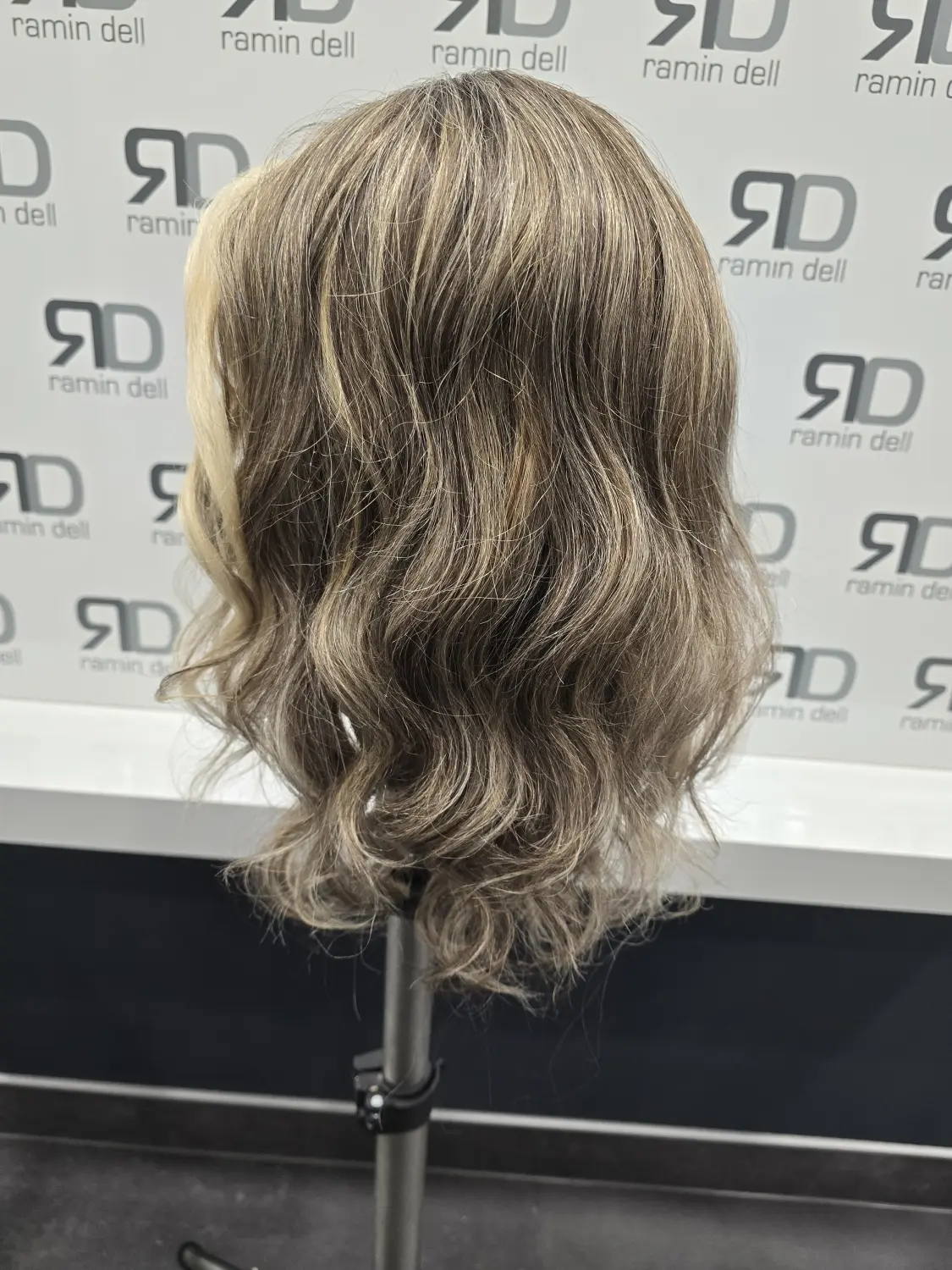 Haarschnitte von Evas Lockenbude