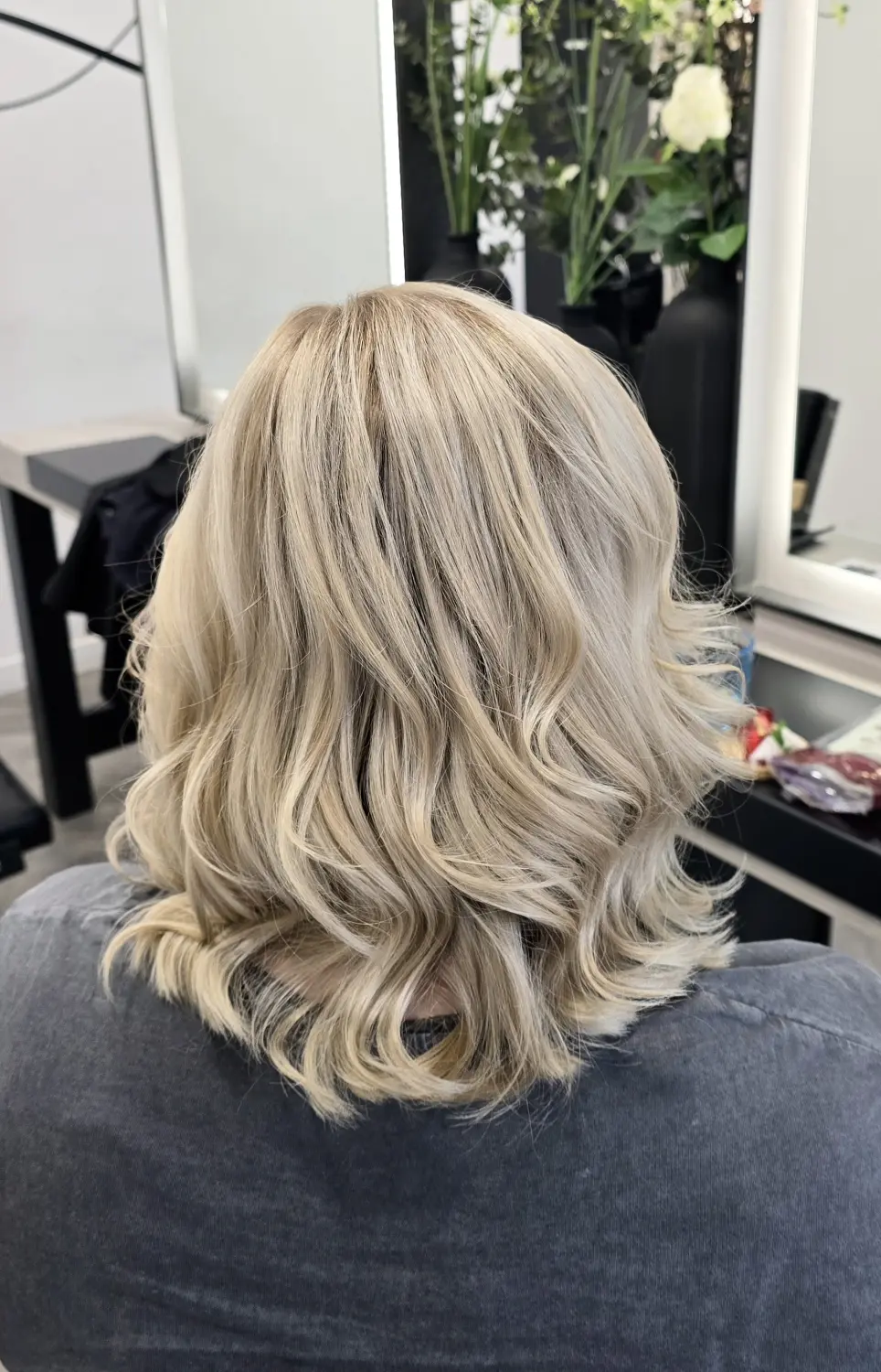 Haarschnitte von Evas Lockenbude